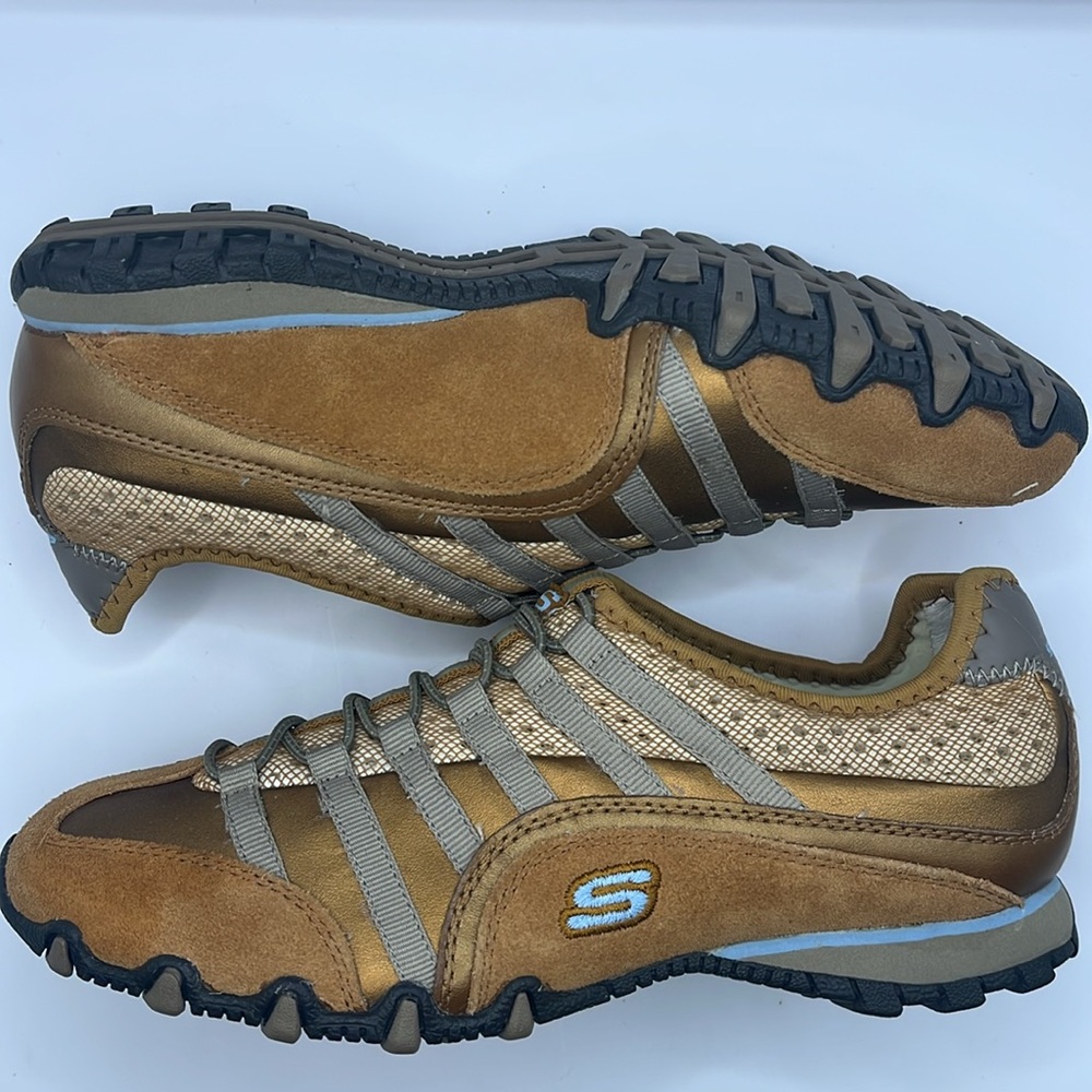 Skechers Slip-on Sneakers Women’s Size 6.5 in Gold